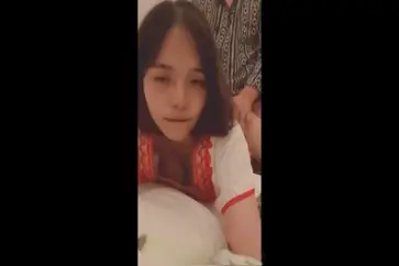Cewek Cantik Dipaksa Penuhi Hasrat Bapak Kost Skandal Viral Indonesia poster