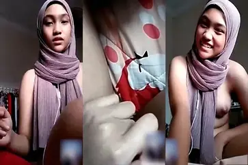Ika BBW Montok Colok Memek Pakai Dildo poster